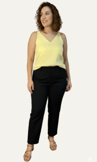 Blusa em Viscose com Decote V