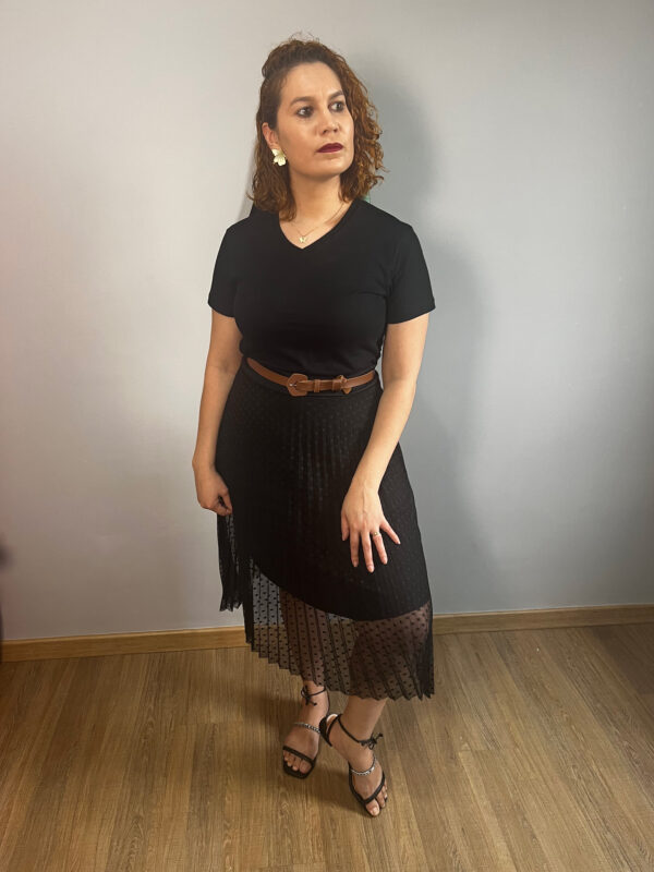 Saia de Tule Preta Social